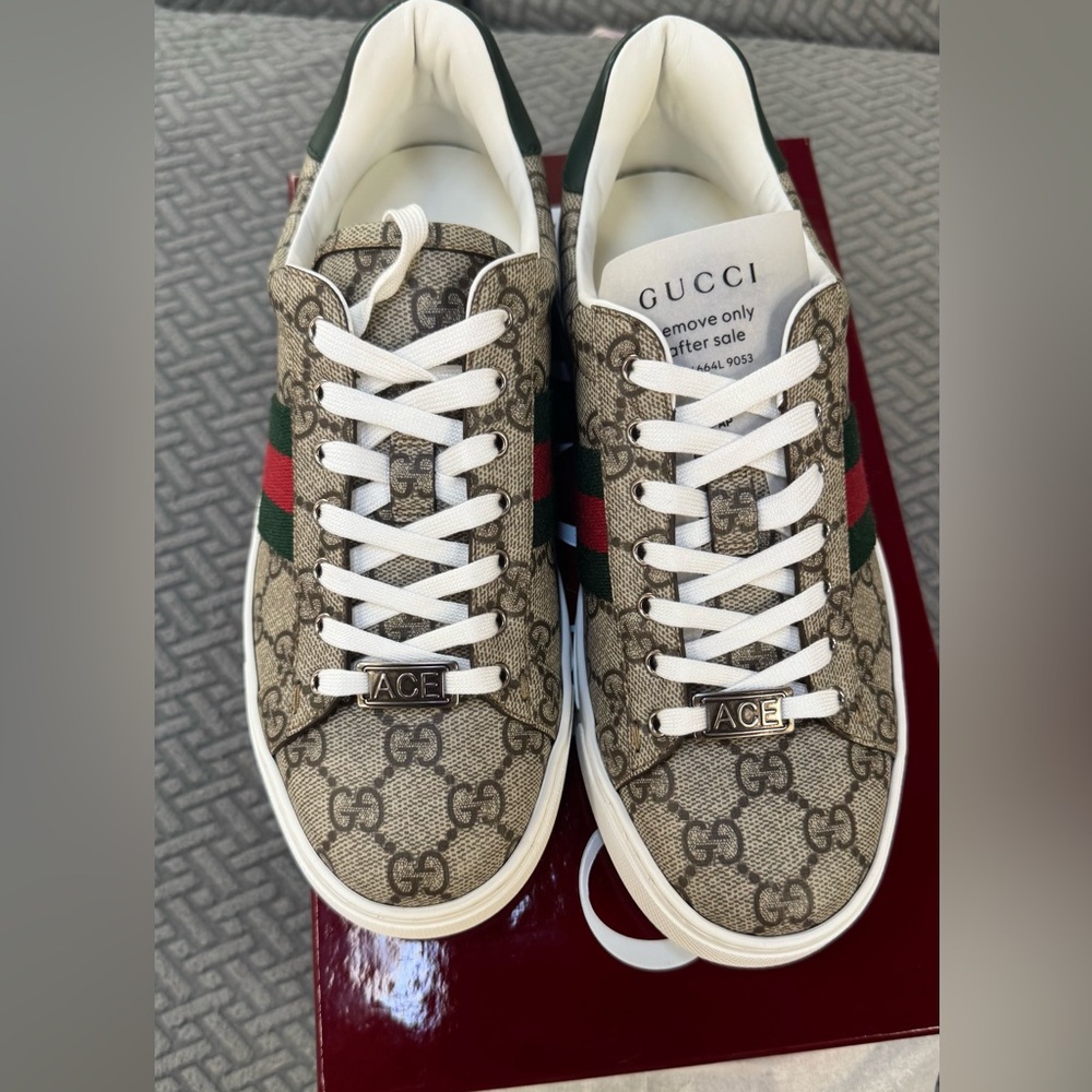 Gucci Women's Ace Low Top Sneakers. Size 7 BRAND NEW IN BOX - Picture 8 of 16